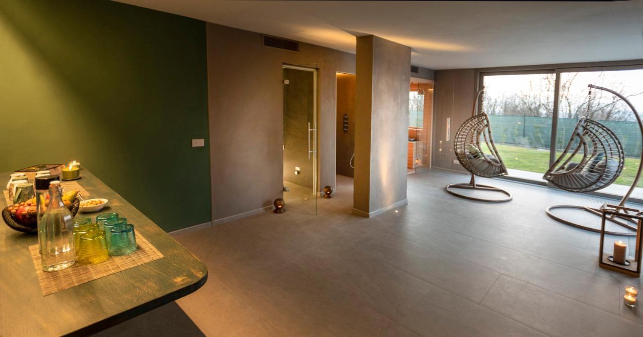 Agriturismo Speziale Wine Resort Verduno المظهر الخارجي الصورة