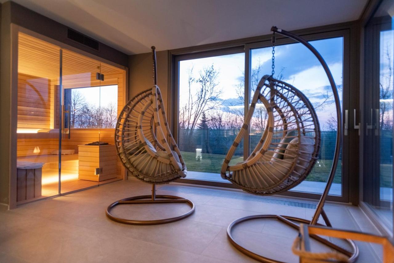 Agriturismo Speziale Wine Resort Verduno المظهر الخارجي الصورة